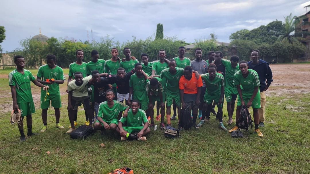 Football team group photo